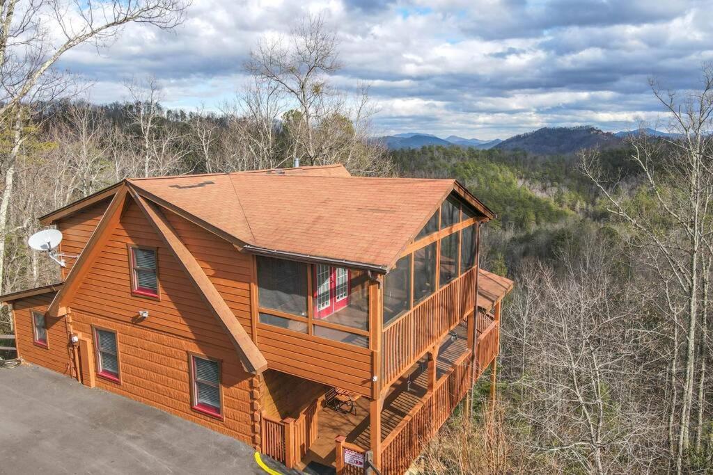 Over The Mountain - Smoky Mountain View Cabin เซอเวียร์วีล ภายนอก รูปภาพ