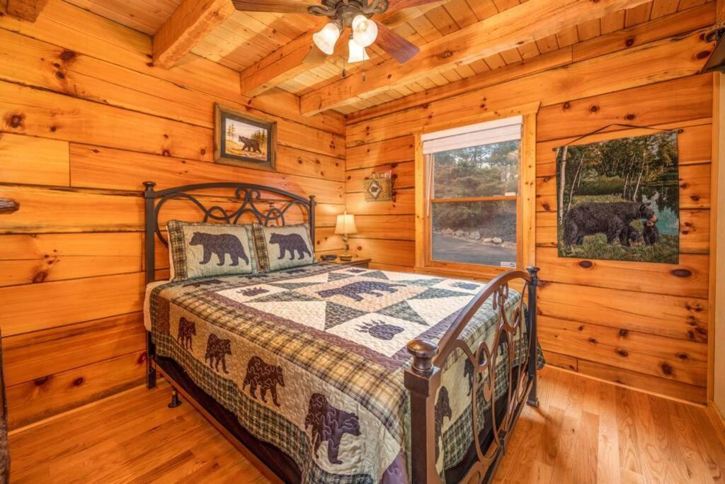 Over The Mountain - Smoky Mountain View Cabin เซอเวียร์วีล ภายนอก รูปภาพ