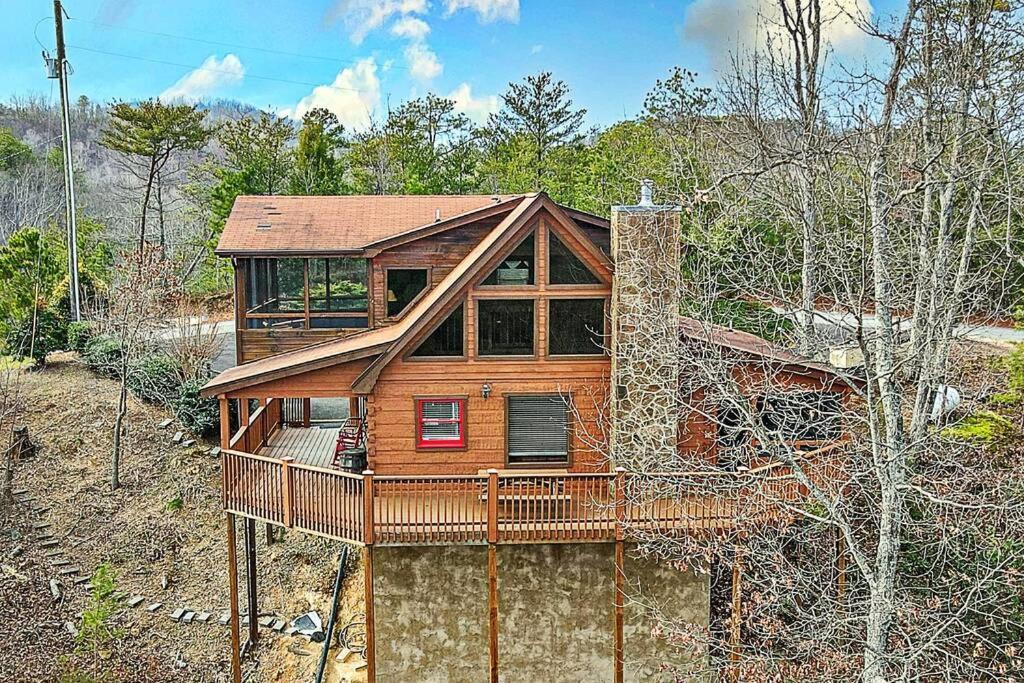 Over The Mountain - Smoky Mountain View Cabin เซอเวียร์วีล ภายนอก รูปภาพ